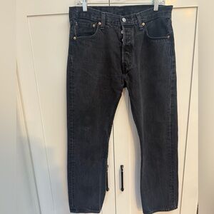 Levi's 501 Men's Straight Black Jeans. Size 32w 30L. See pics for measurements.